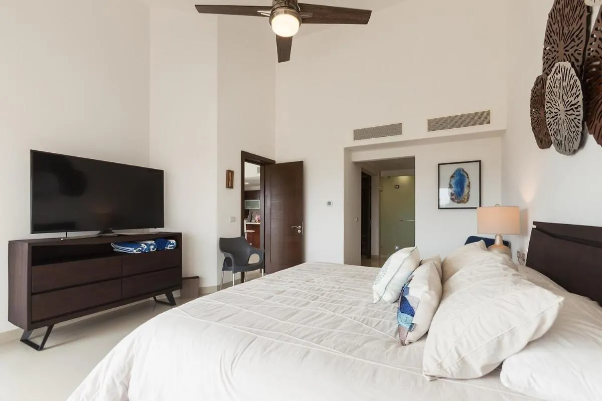 شقة Luxury Ocean View Private Jacuzzi Mareazul بلايا ديل كارمن 0*,  المكسيك