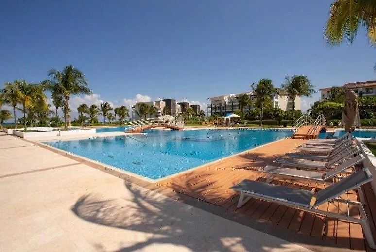 Luxury Ocean View Private Jacuzzi Mareazul Apartment Playa del Carmen Mexico